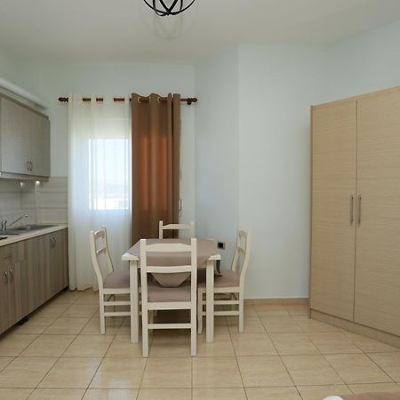 Michelle Apartments Ksamil Exterior foto