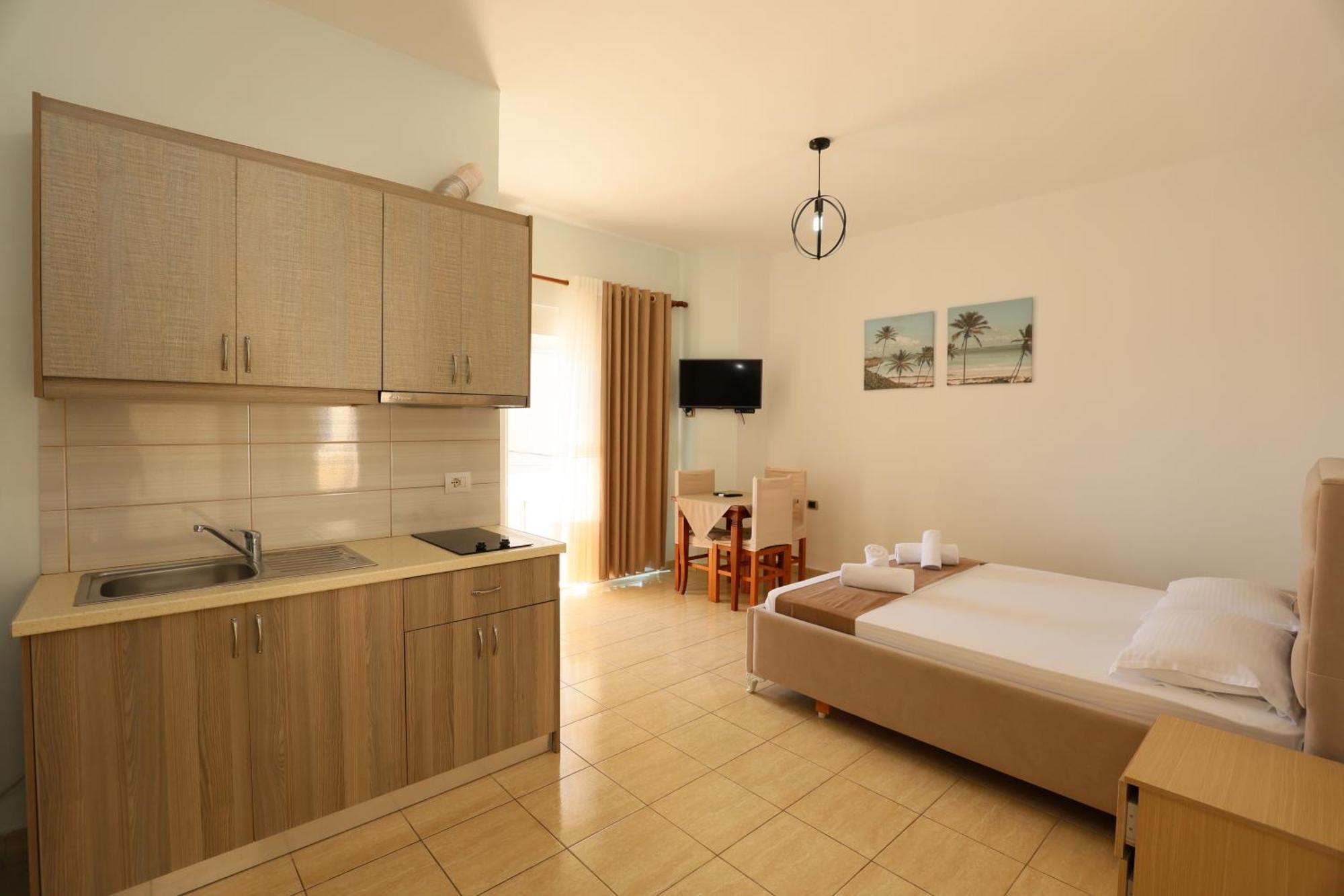 Michelle Apartments Ksamil Exterior foto
