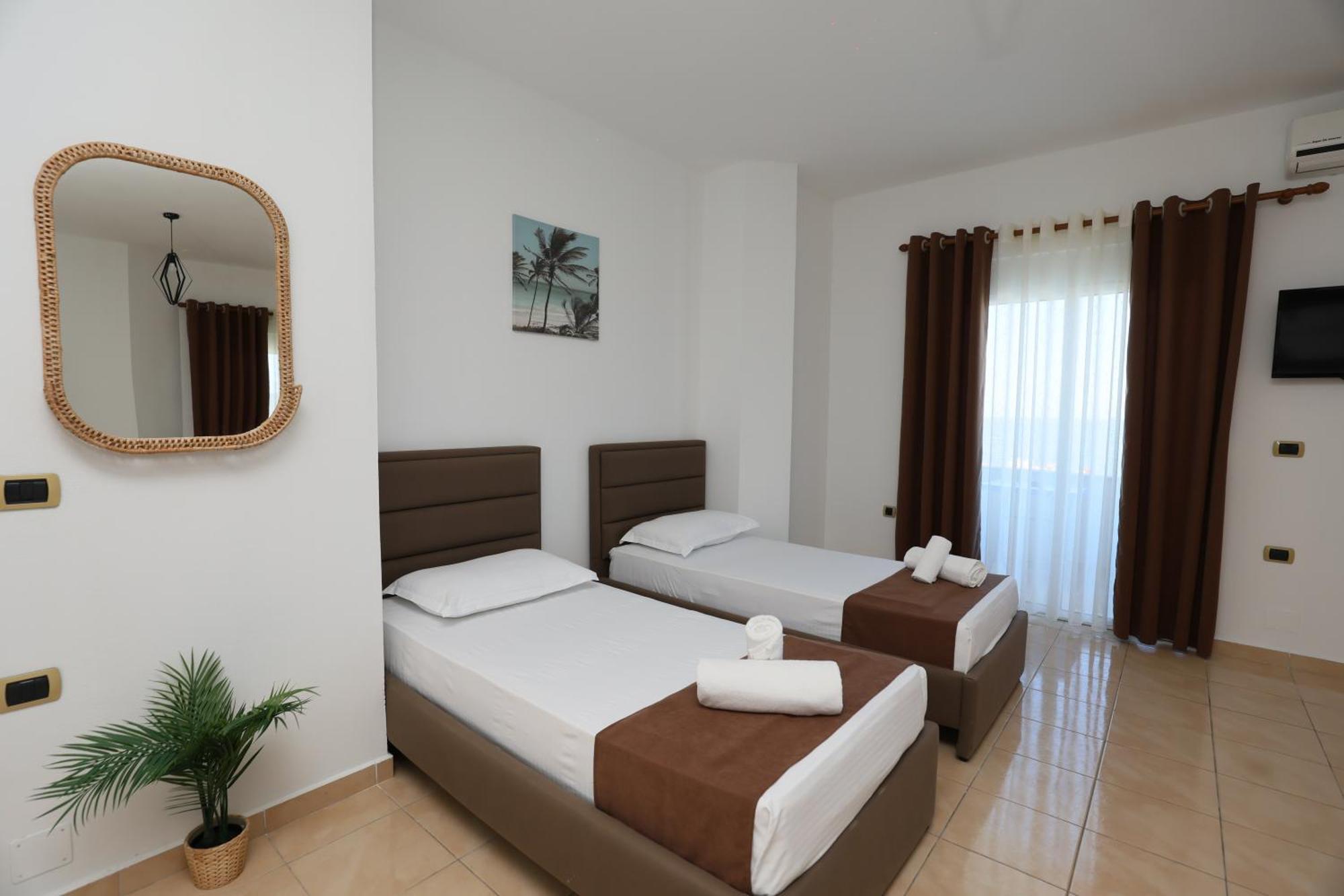 Michelle Apartments Ksamil Exterior foto